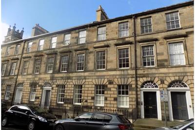 Cumberland Street,
New Town,
Edinburgh,
EH3 6RE - image 1