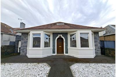 Milton Crescent,
Duddingston,
Edinburgh,
EH15 3PF - image 1