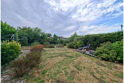 Milton Crescent,
Duddingston,
Edinburgh,
EH15 3PF - image 14