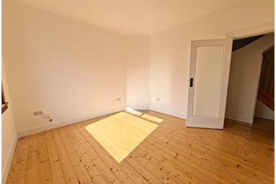 Milton Crescent,
Duddingston,
Edinburgh,
EH15 3PF - image 8