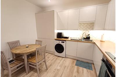 Millerfield Place,
Meadows,
Edinburgh,
EH9 1LW - image 3