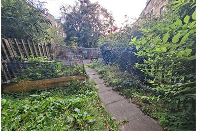 Fowler Terrace,
Polwarth,
Edinburgh,
EH11 1DB - image 10