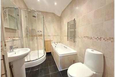 Fowler Terrace,
Polwarth,
Edinburgh,
EH11 1DB - image 9