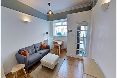 Sloan Street,
Leith,
Edinburgh,
EH6 8PJ - image 2