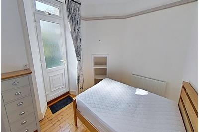 Sloan Street,
Leith,
Edinburgh,
EH6 8PJ - image 5
