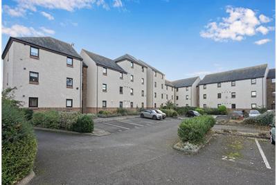 The Paddock,
Musselburgh,
EH21 7SP - image 6