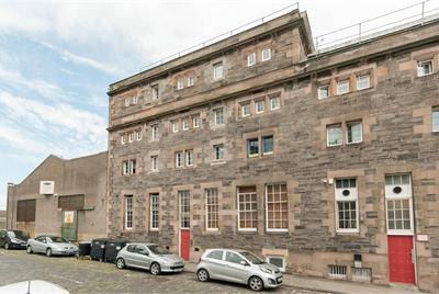 9 25 Couper Street Edinburgh Eh6 6hh Property History 2 Bed