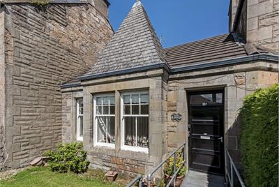 18a Ecclesmachan Road Uphall Broxburn West Lothian Eh52 6db