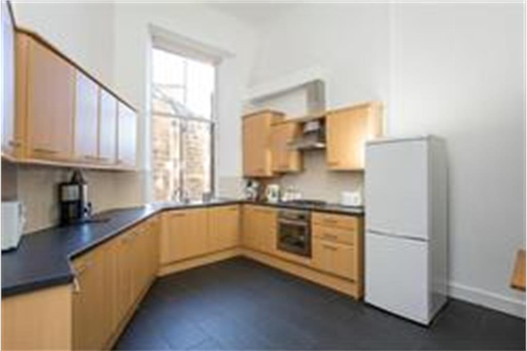 3 bed flat for rent Leith Walk Montgomery Street EH7 ESPC