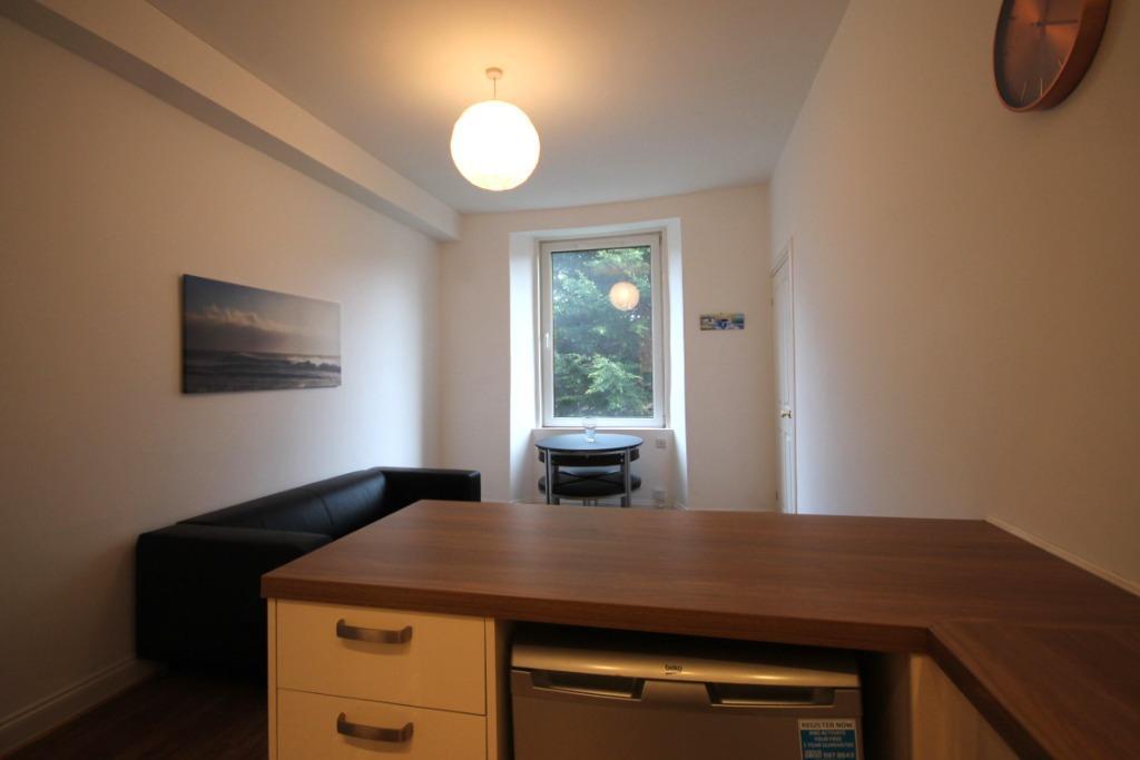 1 bed flat for rent Dalry Downfield Place EH11 ESPC