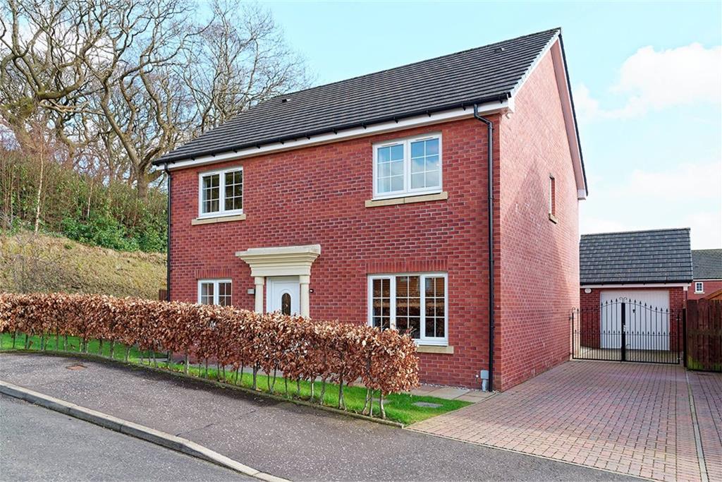 4 bed detached house for sale in Gartcosh
