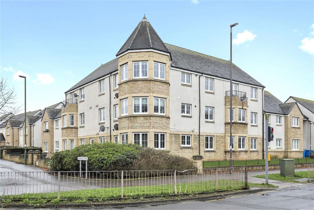 2 bed second floor flat for sale in Dalkeith