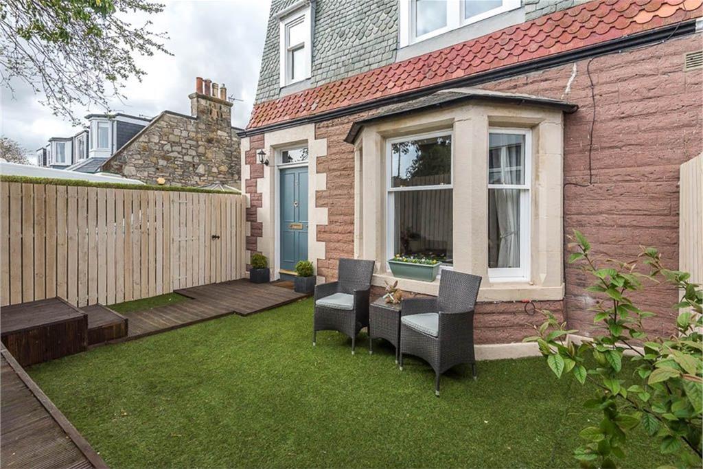 4 bed semi-detached house for sale in Cramond