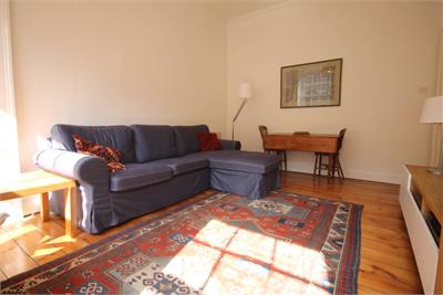 James Court Lawnmarket,
Old Town,
Edinburgh,
EH1 2PB - image 3