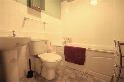James Court Lawnmarket,
Old Town,
Edinburgh,
EH1 2PB - image 7
