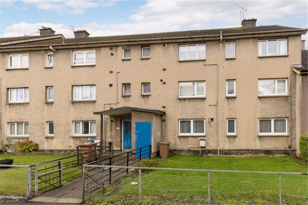 2 bed flat for sale Clermiston 22/2 Durar Drive EH4 ESPC