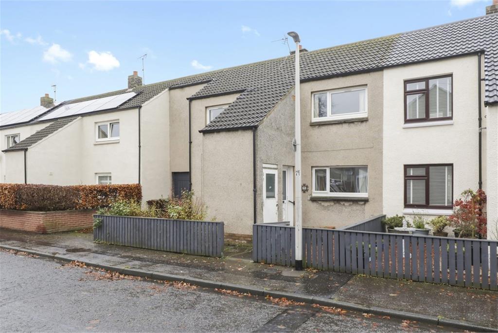 3 bed house for sale Haddington 71 Seggarsdean Court EH41 ESPC