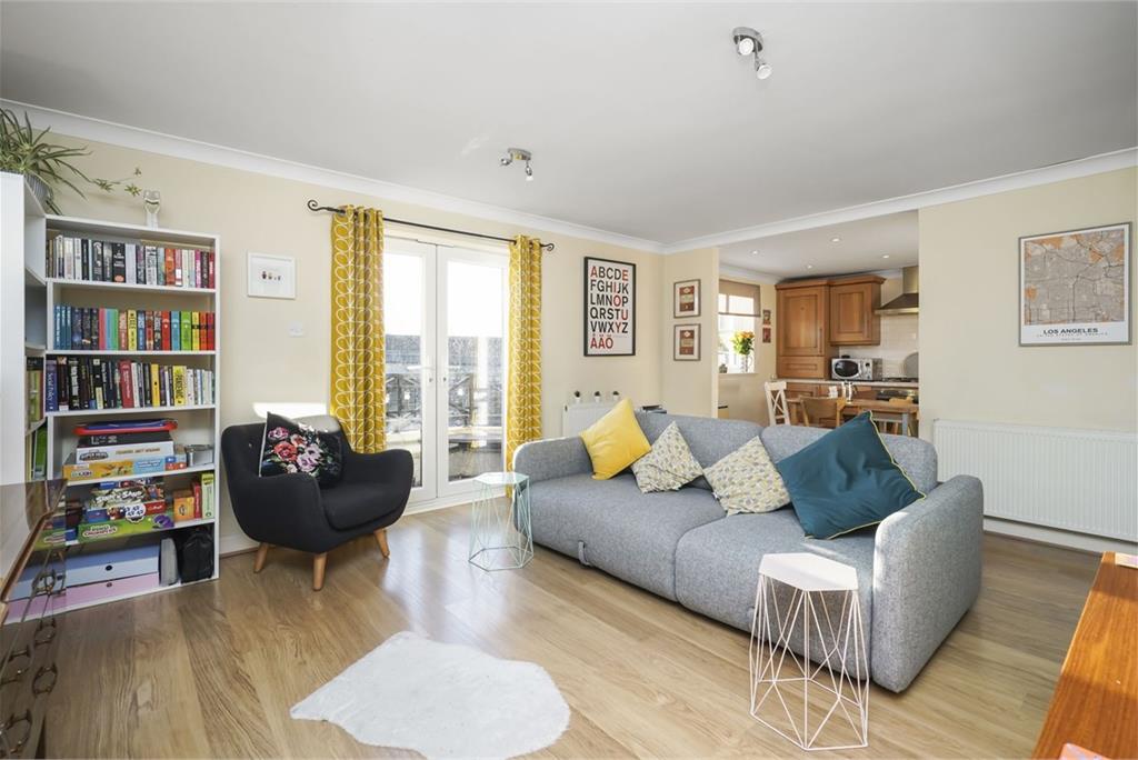 2 bed flat for sale Portobello 3/6 Joppa Station Place, Portobello