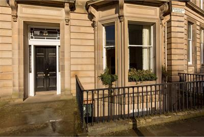23 1 Drumsheugh Gardens Edinburgh Eh3 7rn Property History 2 Bed Flat Ground Floor With 1 Reception Room Espc