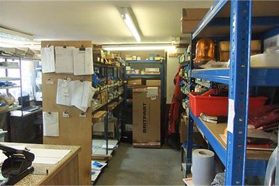 Retail Premises at 252 Spares, 32 Whitesands, Dumfries, DG1 2RR - image 2