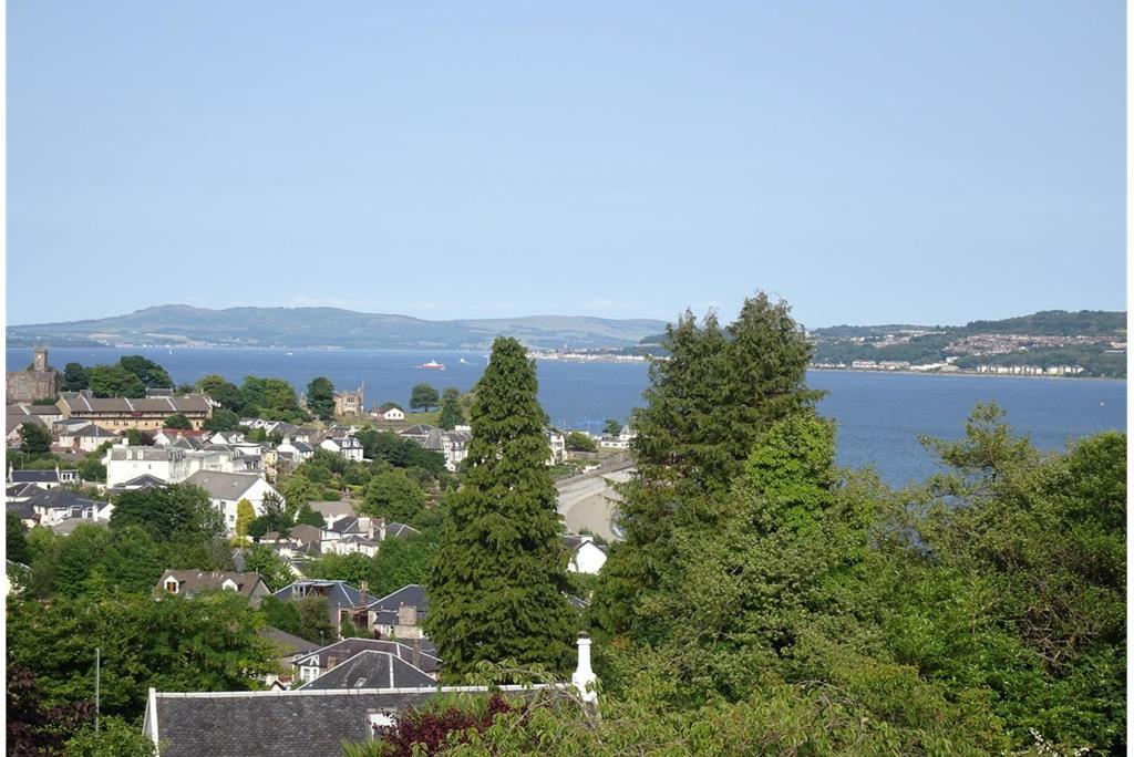Craigendarroch,
Plot 2,
Crochan Road,
DUNOON,
PA23 7AW - image 14