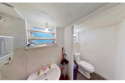 22 Queen Street,
NEWTON STEWART,
DG8 6JL - image 5