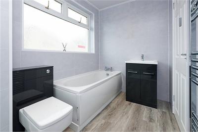 7 Knowe, , Mauchline, KA5 5BY - image 11