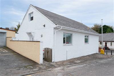7 Knowe, , Mauchline, KA5 5BY - image 1