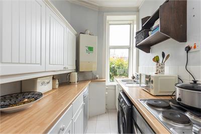 90 Eldindean Road, Bonnyrigg, EH19 2HP - image 2