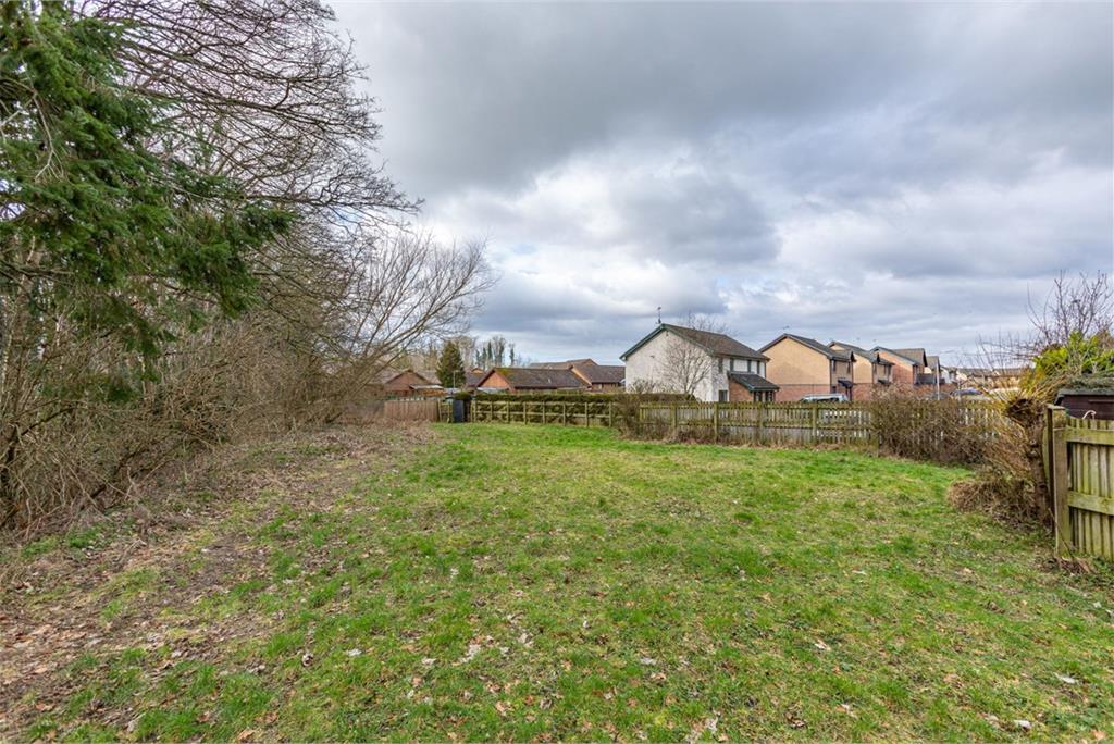 Land East Of 16, Hendersyde Drive, Kelso, TD5 7TZ - image 11