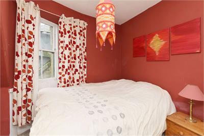 14 Market Place, Selkirk, TD7 4BT - image 13