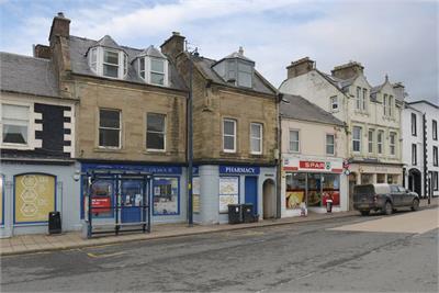 14 Market Place, Selkirk, TD7 4BT - image 1