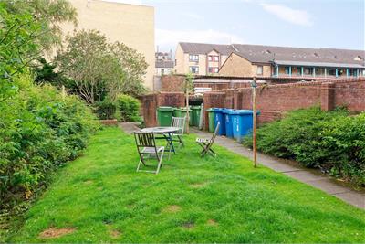 3/3 26 Deanston Drive, , Glasgow, G41 3AD - image 12