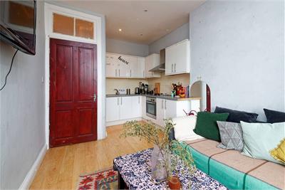 3/3 26 Deanston Drive, , Glasgow, G41 3AD - image 3