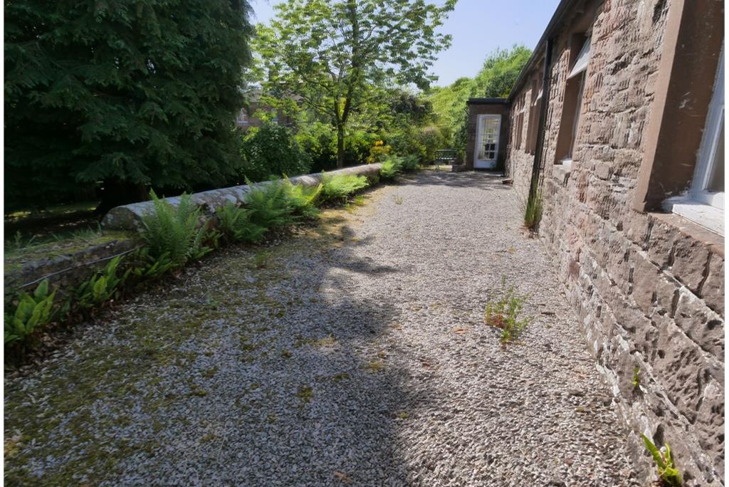 The Bungalow
Kirkconnel Hall Hotel
Ecclefechan
Lockerbie
DG11 3JH - image 12