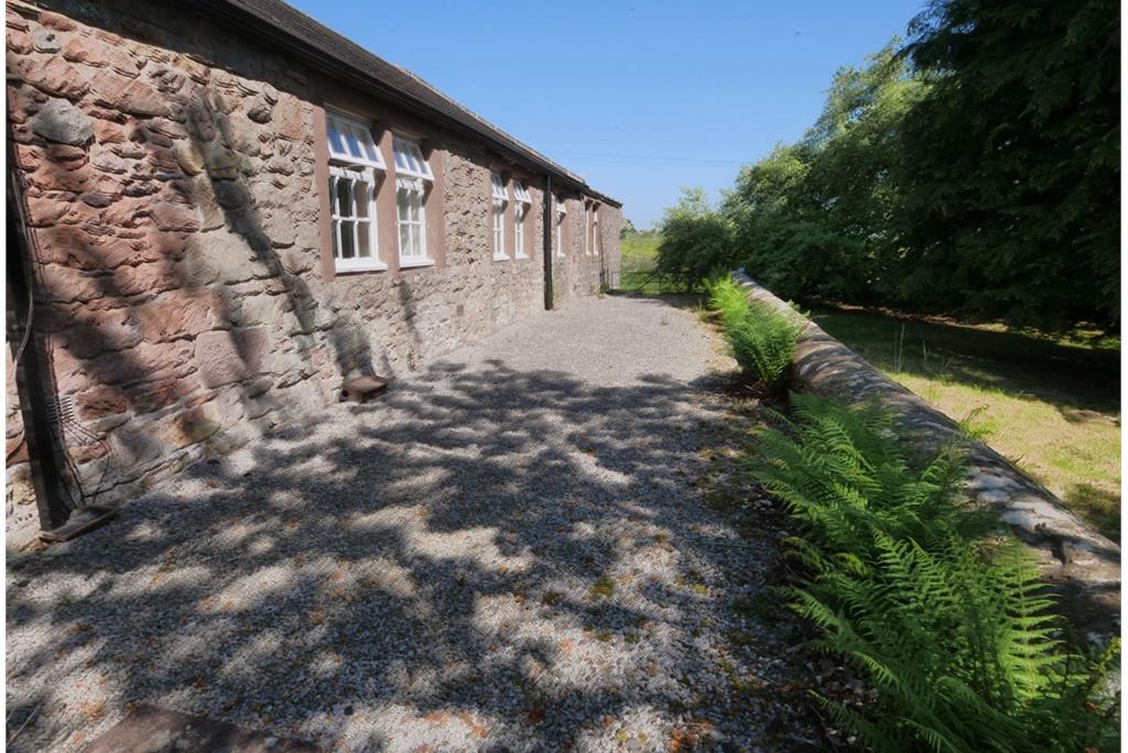The Bungalow
Kirkconnel Hall Hotel
Ecclefechan
Lockerbie
DG11 3JH - image 8