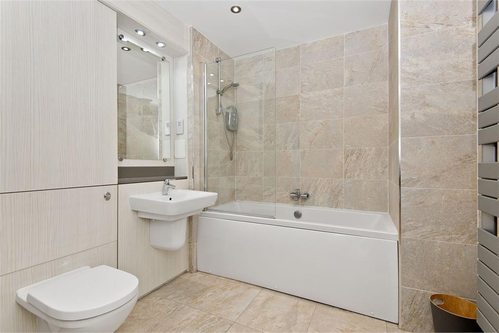 17 Kinness House,
Abbey Park Avenue,
ST. ANDREWS,
KY16 9JS - image 11