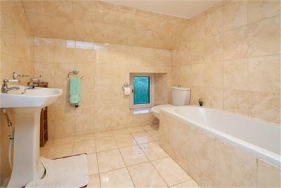 Dalvadie Farm, Stoneykirk, Stranraer, DG9 9DZ - image 32