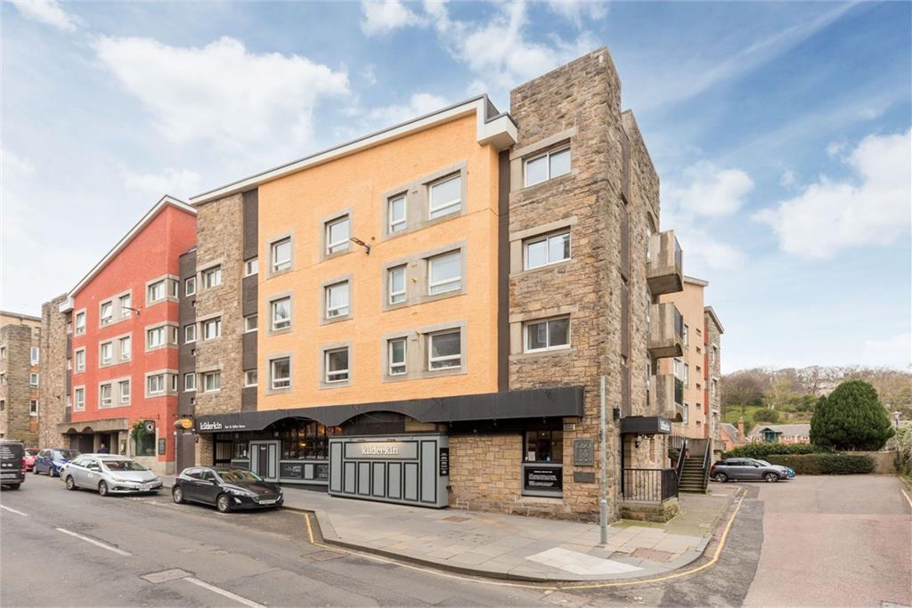 2 bed second floor flat for sale in Canongate