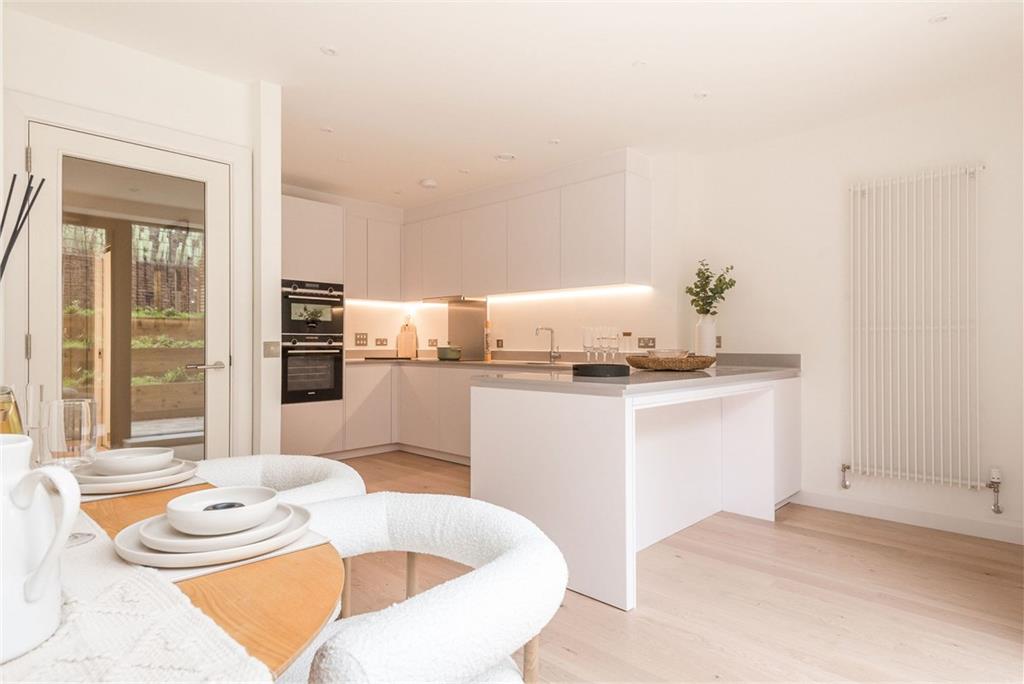 West Craigs Townhouse, Craighouse, Edinburgh, EH10 5FA - image 6