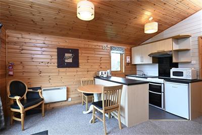 The Spinney House & Lodges, Langlee, Jedburgh - image 24