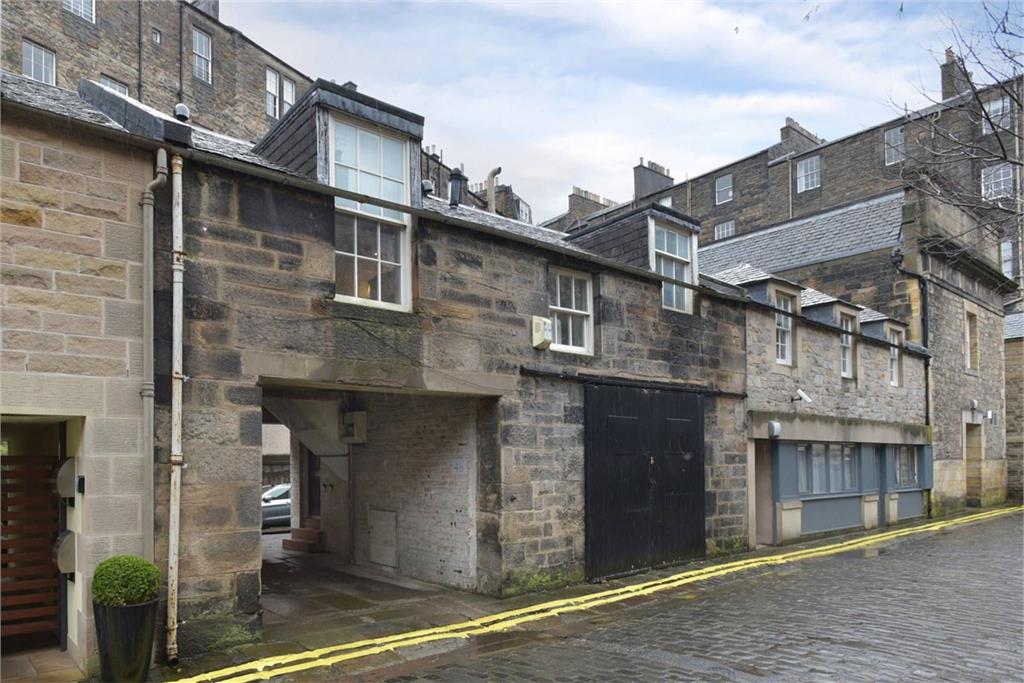 1 bed mews flat for sale in New Town