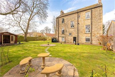 Clackmannan House Mill Road, FK10 4HJ - image 34