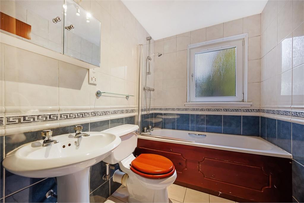 9 Burnside Park,
Balerno,
EH14 7LY - image 11