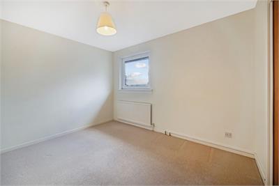 9 Burnside Park,
Balerno,
EH14 7LY - image 9