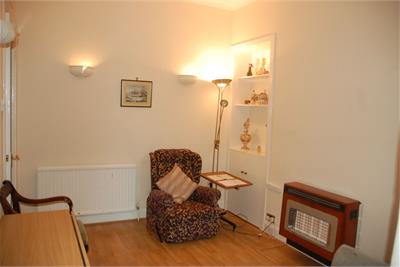 39 Cotton Street,
Castle Douglas,
DG7 1AR - image 4