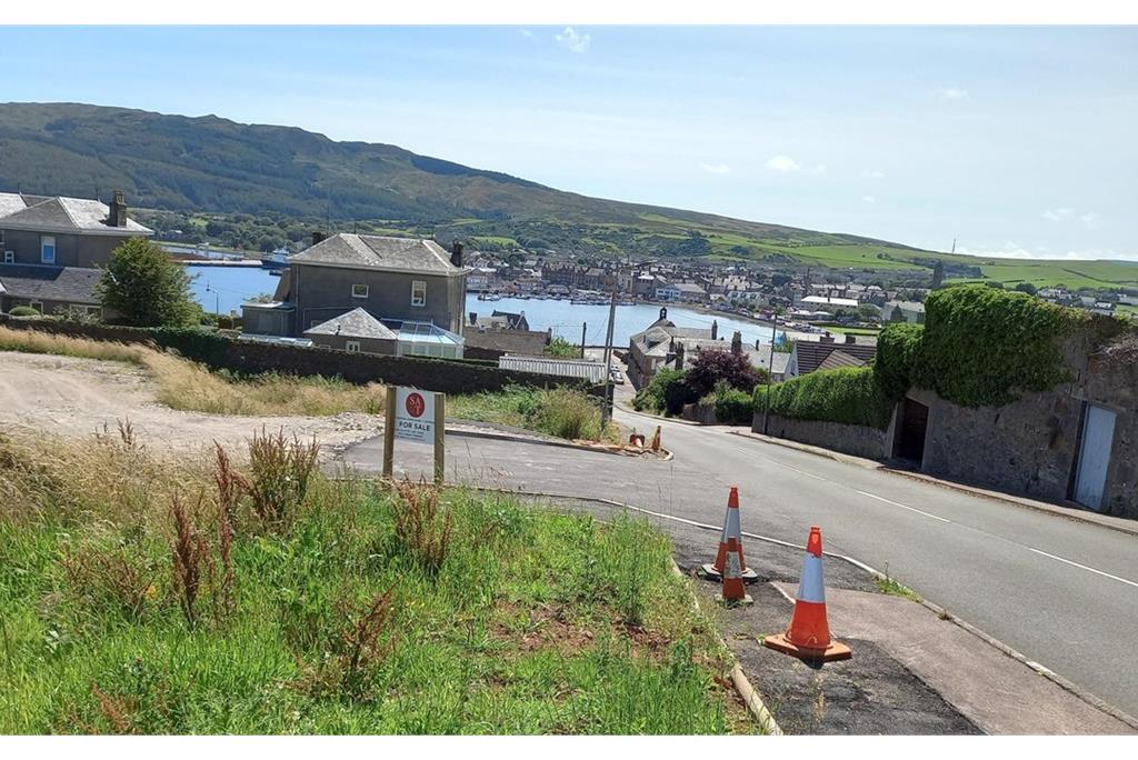 Building Plot, Beinn Ghuilean View by Knockscalbert Way, Campbeltown PA28 6TA - image 2