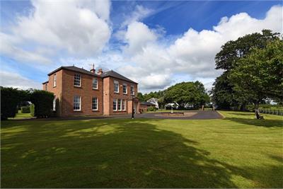 Broomrigg Mansion House
Holywood
Dumfries
DG2 0RJ - image 1