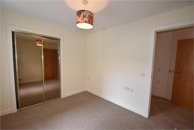 Flat 6/27,
Roseburn Drive,
Edinburgh,
EH12 5NS - image 7