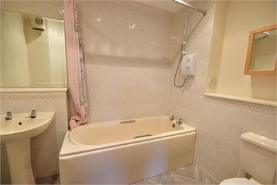Flat 6/27,
Roseburn Drive,
Edinburgh,
EH12 5NS - image 9